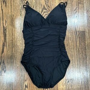 NWT CALVIN KLEIN ONE PIECE BLACK BATHING SUIT